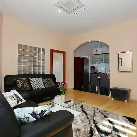 Ksenija Apartment Zadar